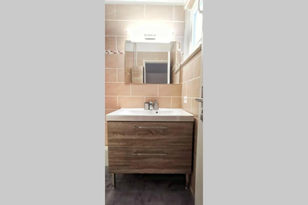 Appartement F2 Cosy Proche Centre Strasbourg Bagian luar foto